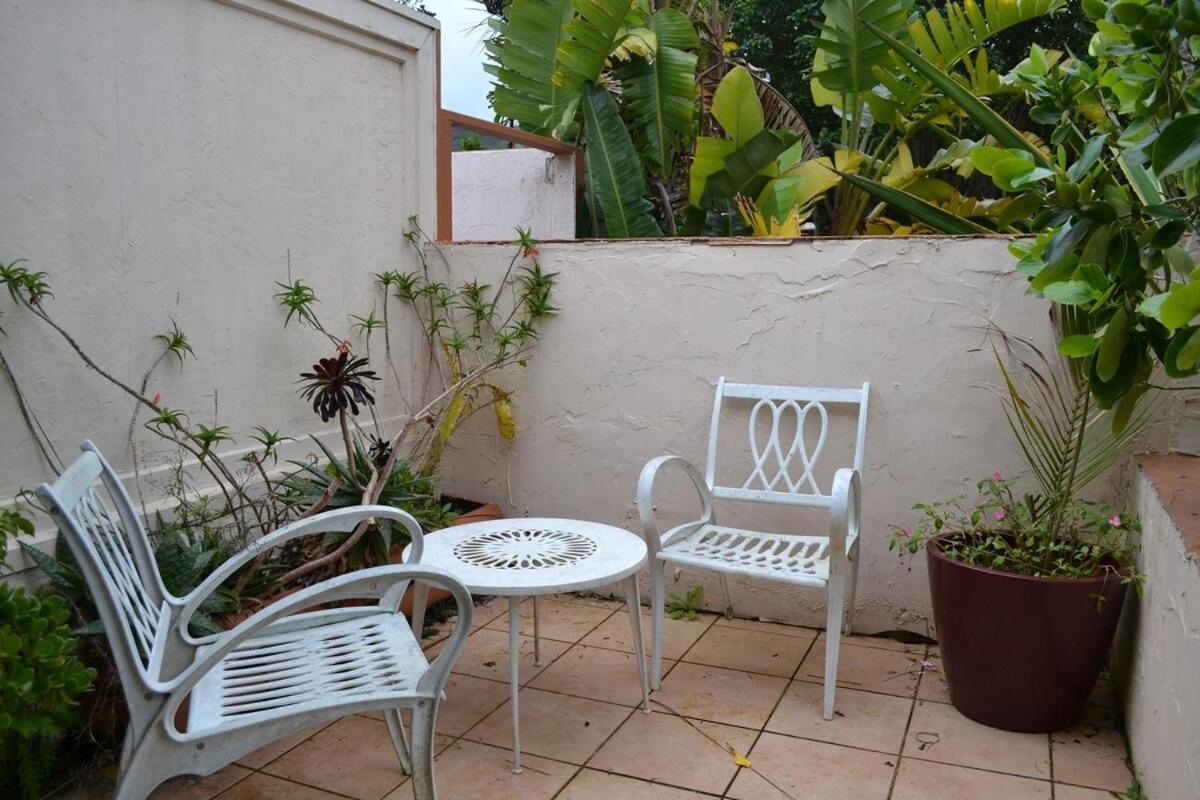 Tryphena Great Barrier Oasis Lodge מראה חיצוני תמונה